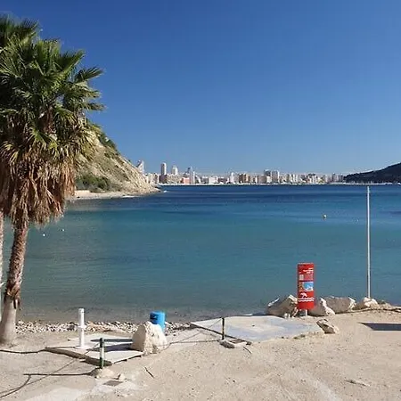 Elice - Plusholidays * Calp