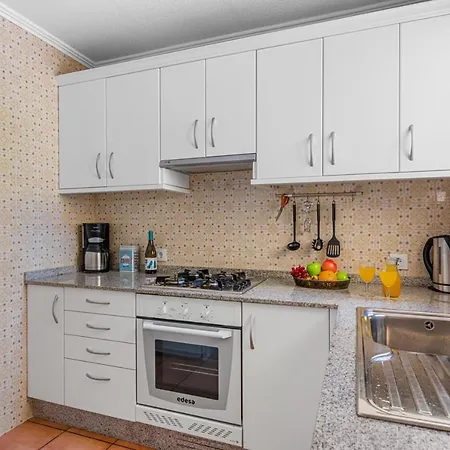 Elice - Plusholidays Calpe