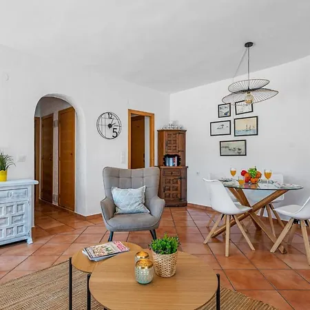 Elice - Plusholidays Villa La Canuta