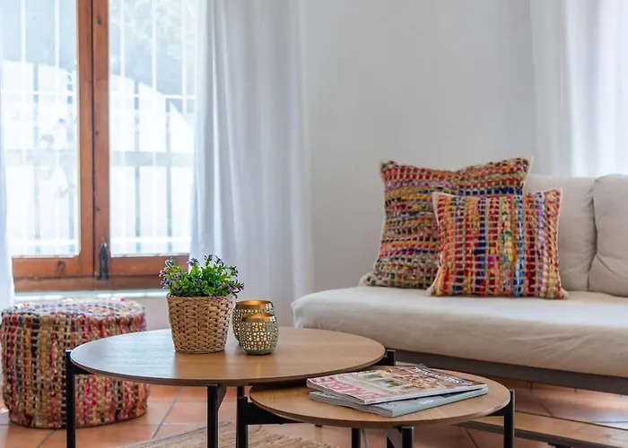 Elice - Plusholidays Villa