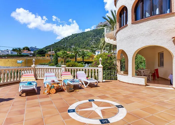 Elice - Plusholidays * La Canuta